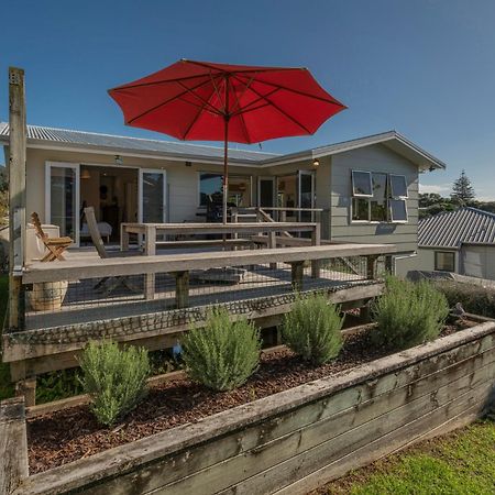 Hahei Kiwi Bach - Hahei Holiday Home Екстериор снимка