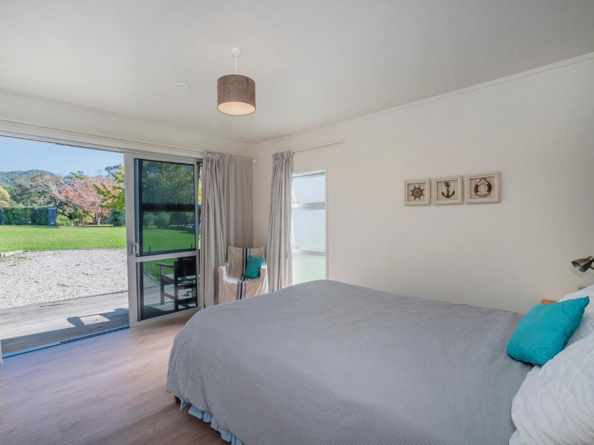 Hahei Kiwi Bach - Hahei Holiday Home Екстериор снимка