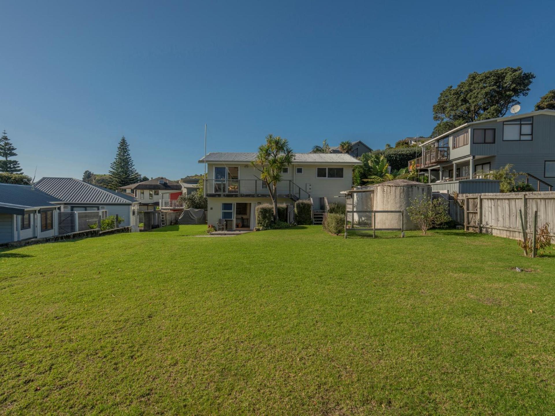 Hahei Kiwi Bach - Hahei Holiday Home Екстериор снимка