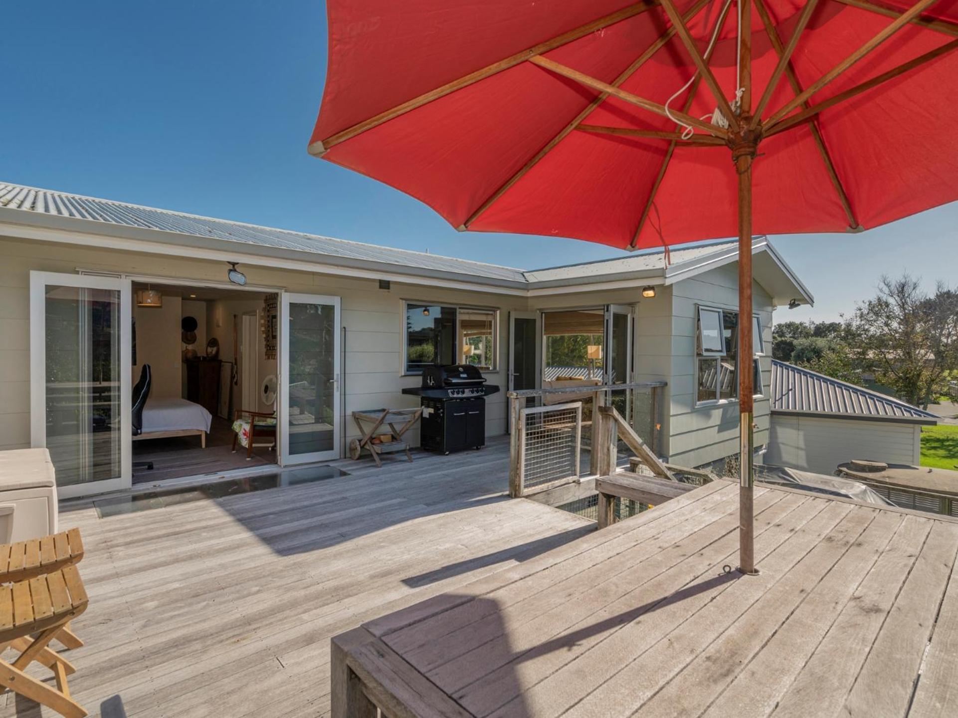 Hahei Kiwi Bach - Hahei Holiday Home Екстериор снимка