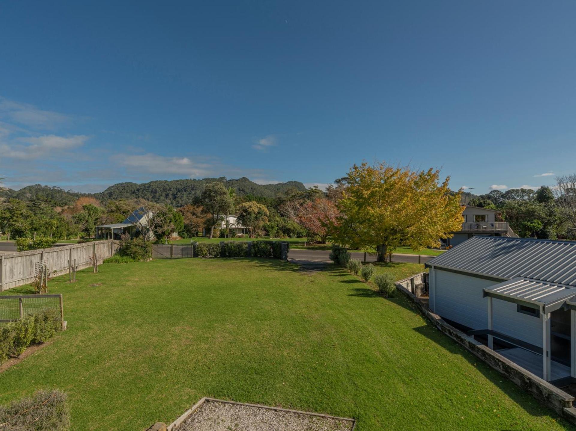 Hahei Kiwi Bach - Hahei Holiday Home Екстериор снимка