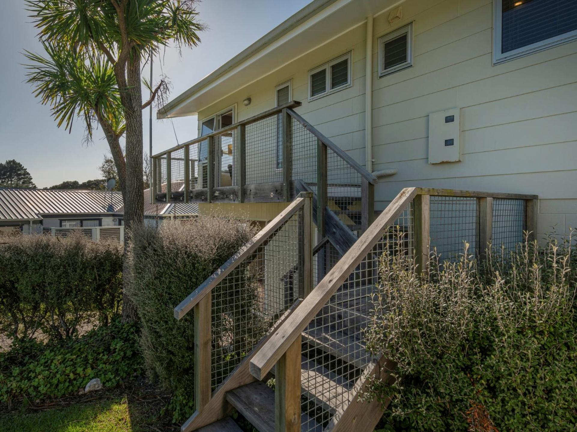 Hahei Kiwi Bach - Hahei Holiday Home Екстериор снимка